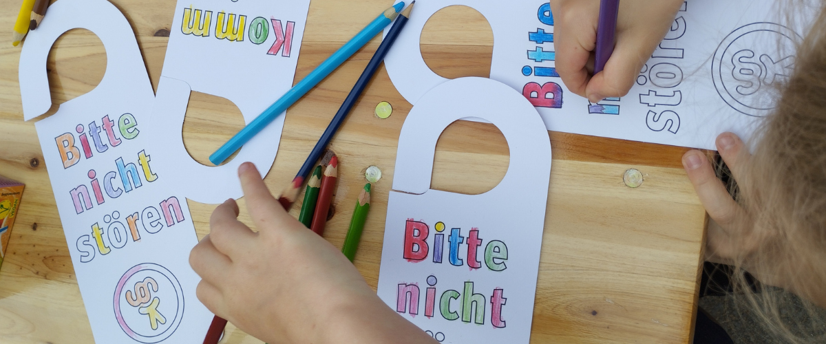 Bild: UN-Kinderrechtskonvention - Artikel 16 - Schutz der Privatsphäre und Ehre: