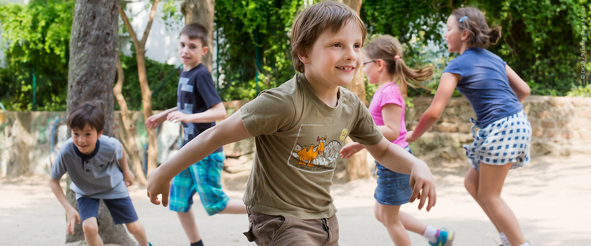 Bild: UN – Kinderrechtskonvention - Artikel 31 - Beteiligung an Freizeit, kulturellem und künstlerischem Leben, staatliche Förderung: